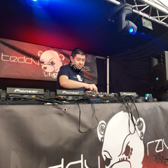 Vic Light Live @ Teddy Rocks Festival (01-05-2022)