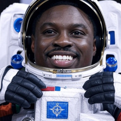 BEYOND BOXING EP264 - THE HITCHINSON GUIDE TO THE GALAXY