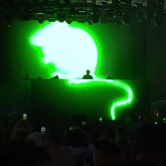 Cirez D - Ruby Skye ID