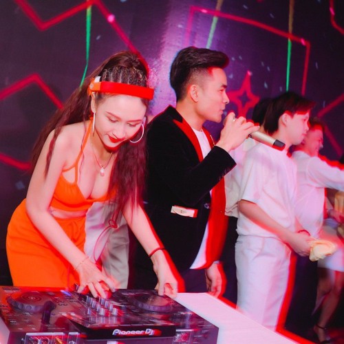 Cưới chính remix vuZ