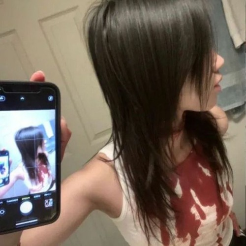 bleeding 4 u ft. hellololi