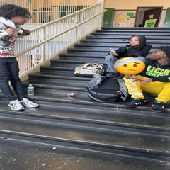 u niggas cant guard me (commas)