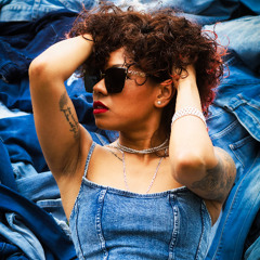 BLUE JEANS
