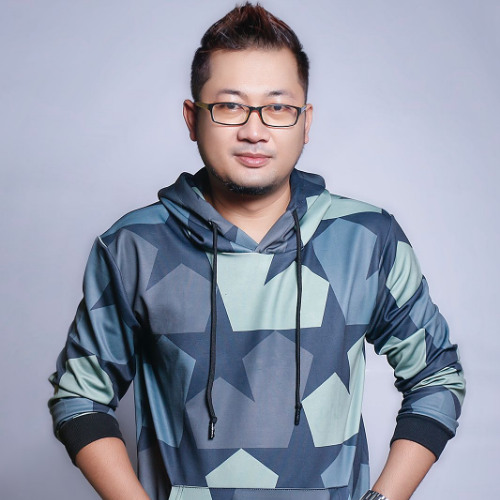 BEDA IMPIAN - WK  X DJ GREY  (RAFELLYA LOVE FADLY OYE) DEMO