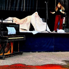 Nu performaņcis "Puotorus skaitom aiz laika" (Tallinys īlys kvartals, 13.09.2023.)