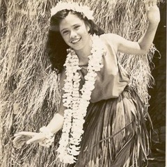 Hula-Hulaa Waikikilla (On The Beach At Waikiki aka The Golden Hula 1915 - suom. EB & AL)