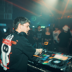 LO REPARTO - ANOMIK.WARP