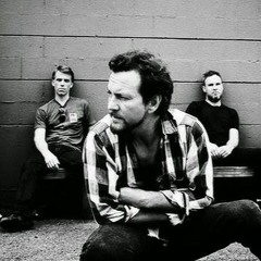 Peral jam black cover...