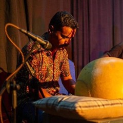 الراحل بعيد ، اسلاف