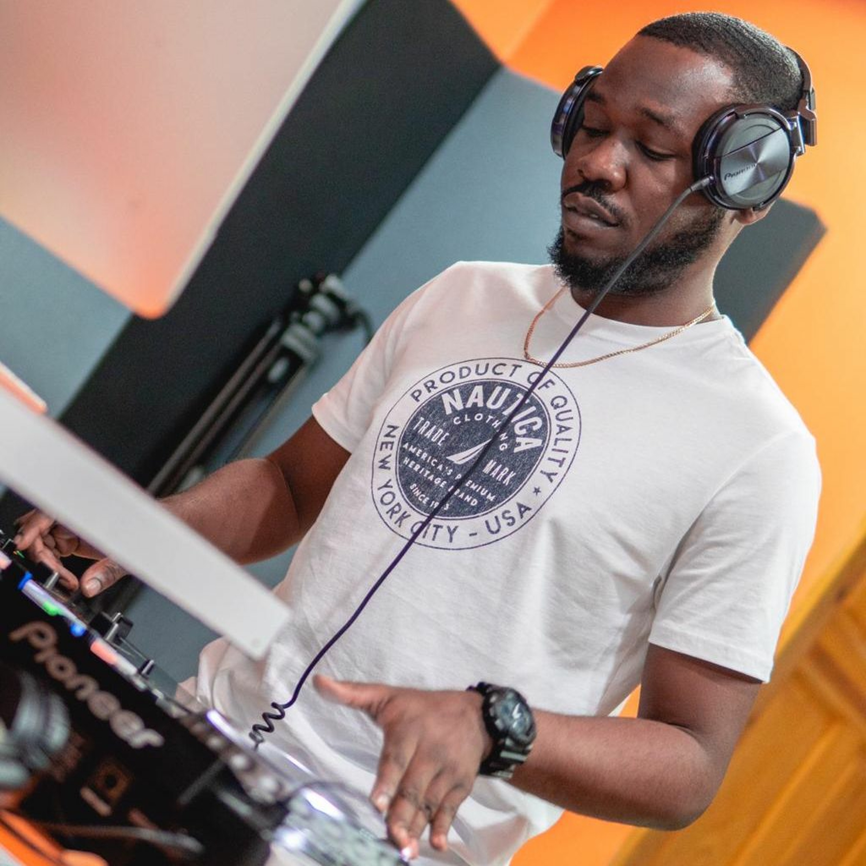 Dj Barry Mattic