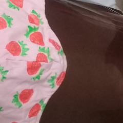 SOPHIE vs Yasminute - Face de Gatinhos