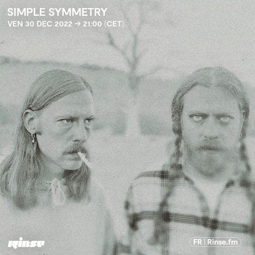 Simple Symmetry - 30 Décembre 2022