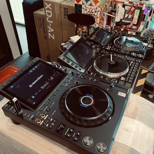 WIZ / ĐEN ĐÁ KHÔNG ĐƯỜNG