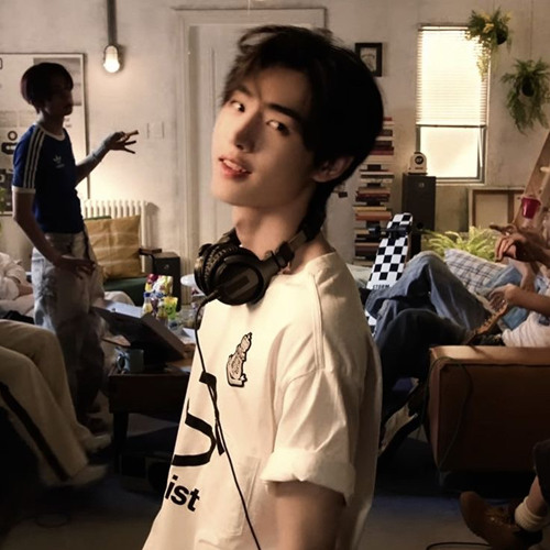 ENHYPEN - Brought the Heat Back x Cake by The Ocean [DNCE] (Remix by kkyubinz on TikTok)