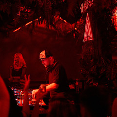 F-WORD – Shelter Phuket 2024-08-30