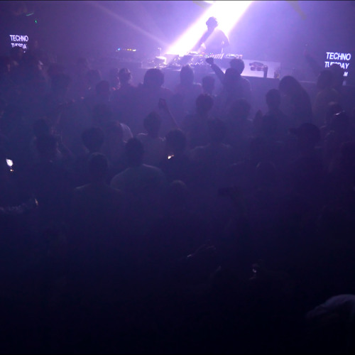 Faustø - recorded at Techno Tuesday Amsterdam 08.04.2025