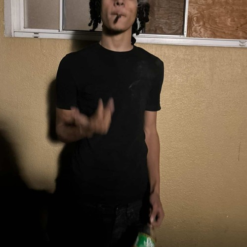 she dont kno me (1roy)