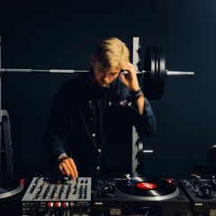 Techno Basement Vinyl Mix