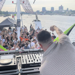 Lewii live @Trancecity MS Koi, Hamburg 🚢