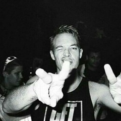 Major Lazer - Lean On (MOONLGHT Remix) *pitched for copyright*