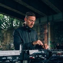 IVAN KUTZ - PLATFORM 18 LIVESTREAM (Extended Mix)