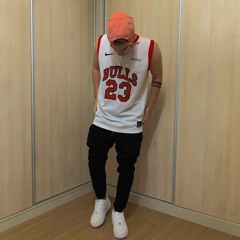 LONELY - TRISTE PELA FAVELA ANDO TRISTE - MC GUIZINHO NIAZI feat MC DENNY   ( DJ VIVANN )