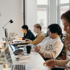 What’s right: Four-Day Workweek Boosts Happiness and Performance