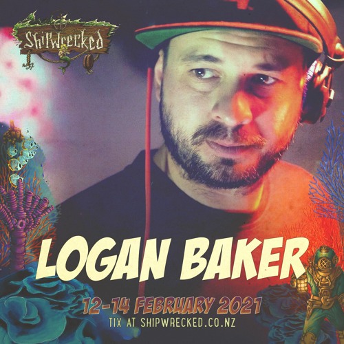 Logan Baker at Humming Hut - Shipwrecked 2021