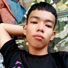 1mình anh lang thang😢