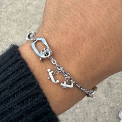 cracked iphone (prod. by aloa)