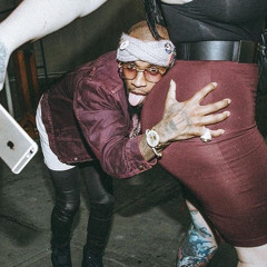 Tory Lanez (feat. Feli) - Aint Mine (unreleased)