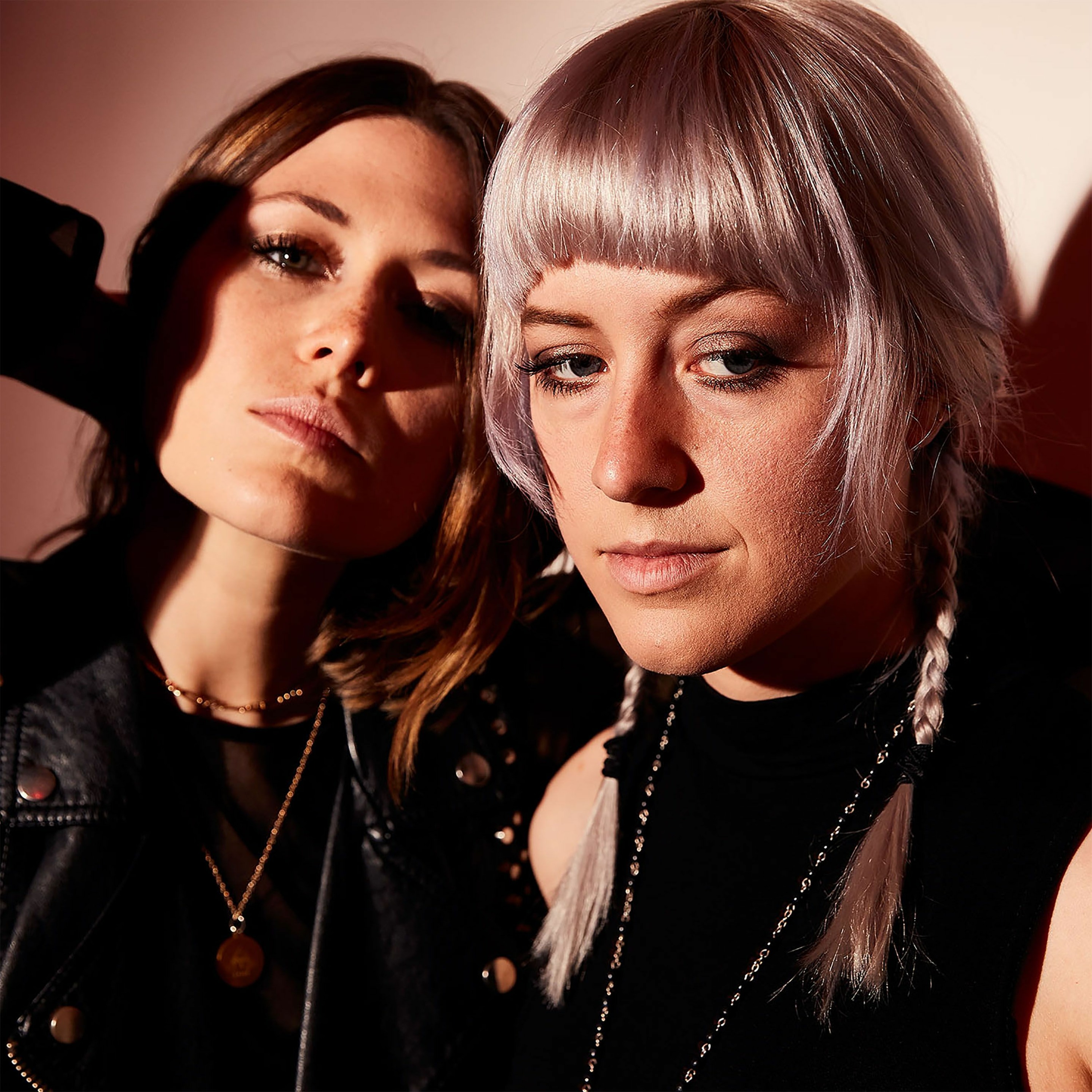 2 X 2 uutta biisiä: Larkin Poe, Deep Purple, Down `N´ Outz ja Bob Dylan episode artwork