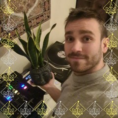 MM Moon Radio 002
