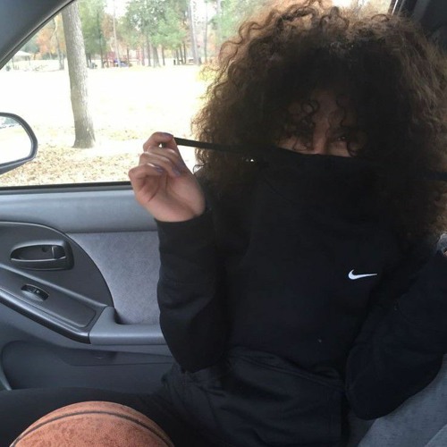 Nyvi QUINTO DEGRAU - VERSÃO FUNK TIKTOK | FUNK CARIOCA 2021