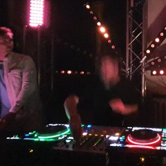 Sjateau Disceau [Wednesday  |  HOUSE.electro.disco.glitch]