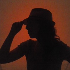 If Love is a Red Dress (Cover) - Canción de María Luisa McKee - Banda Sonora "Pulp Fiction"