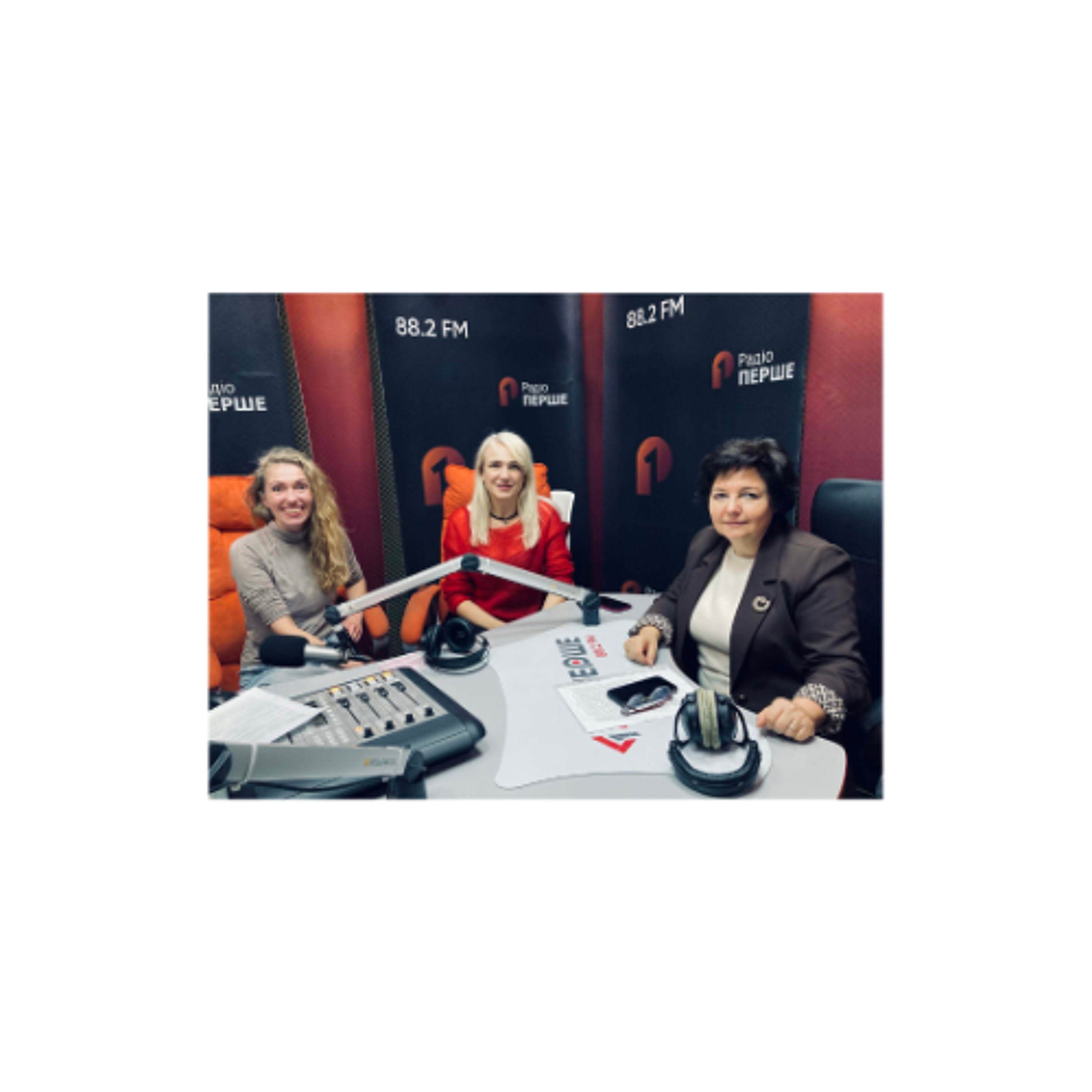 Ірина Гаврилюк та Людмила Гончаренко: Різдвяний крафт та коляда episode artwork
