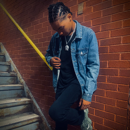Chrome ( prod. Vanquish )