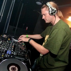 100% Scott Brown mix (vinyl mix) (UK Hardcore & Trance-core)