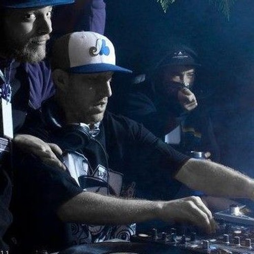 DEEPS - Wierd Flex (new dnb mix idea).mp3