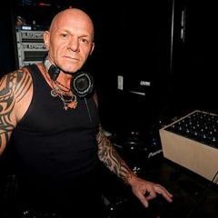 Junior Vasquez Live @ Purgatorio (Halloween_2009)Pt 2 (Manny'z Tapez)