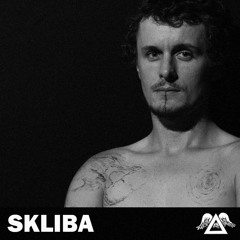AZYL Podcast #18 Residents - Skliba (10th anniversary set)