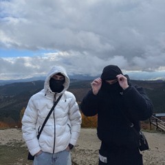 ЦВЕТЫ И КРОВЬ