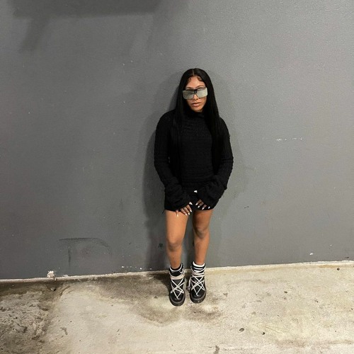 TAKING A PISS