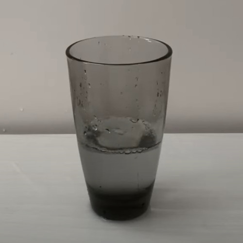 「Monitoring」but only with the noises from a glass of water