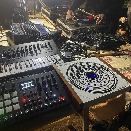 July Master Liveset // Training // Elektron Mk2 // Korg Miniloguexd // Future RetroRevolution
