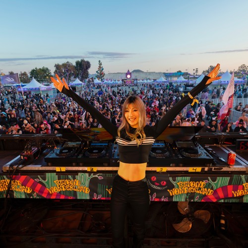Rinaly Cheshire Woods, Beyond Wonderland, NOS Events Center San