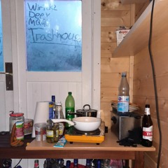 Trashhouse - Wiri2K2 x Deej x MQ44