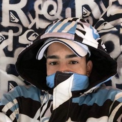 BOLOLÔ NO MEIO DO BAILE - Mc Digu E Mc Lil ( DJ FELIPE ORIGINAL E DJ BIEL DIVULGA )