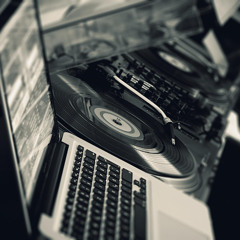 "Underground Hard Techno Vibes